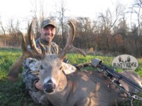 Whitetail deer bow hunting